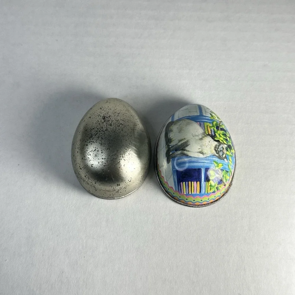 Vintage Cat Tin Egg Trinket Box – Siamese Cat Illustration, Rustic Cottage Decor